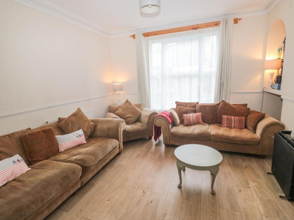 Dunholme House Villa Тинмут Екстериор снимка